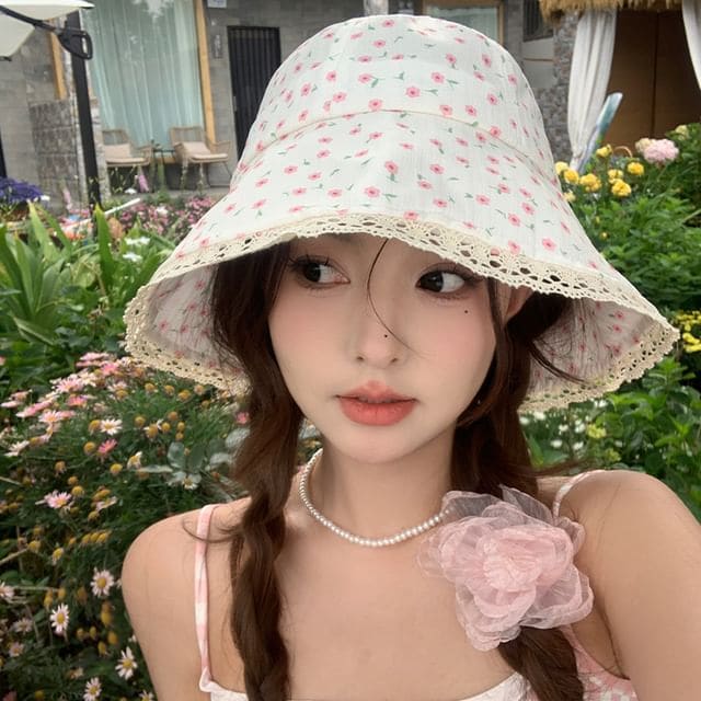 Print Lace Trim Bucket Hat - Floral - Pink / One Size