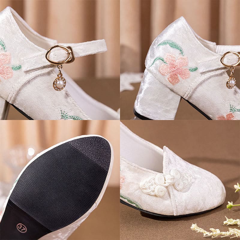 Retro Floral Embroidery Toe High Heel Shoes