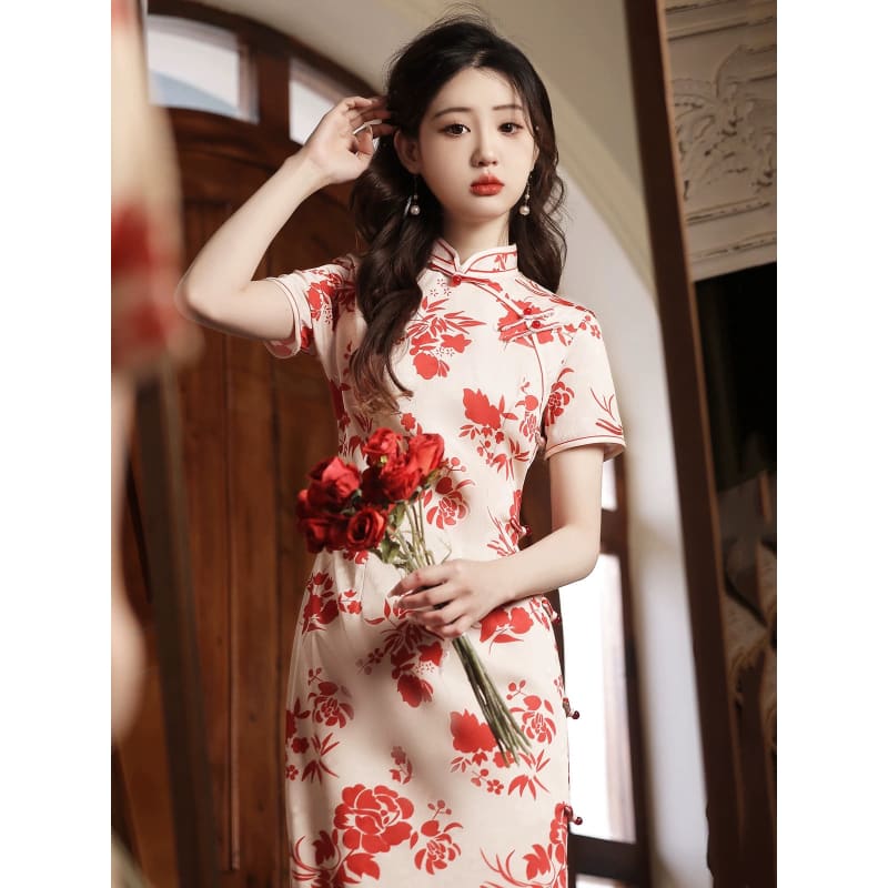 Retro Red Floral Cheongsam - Female Hanfu