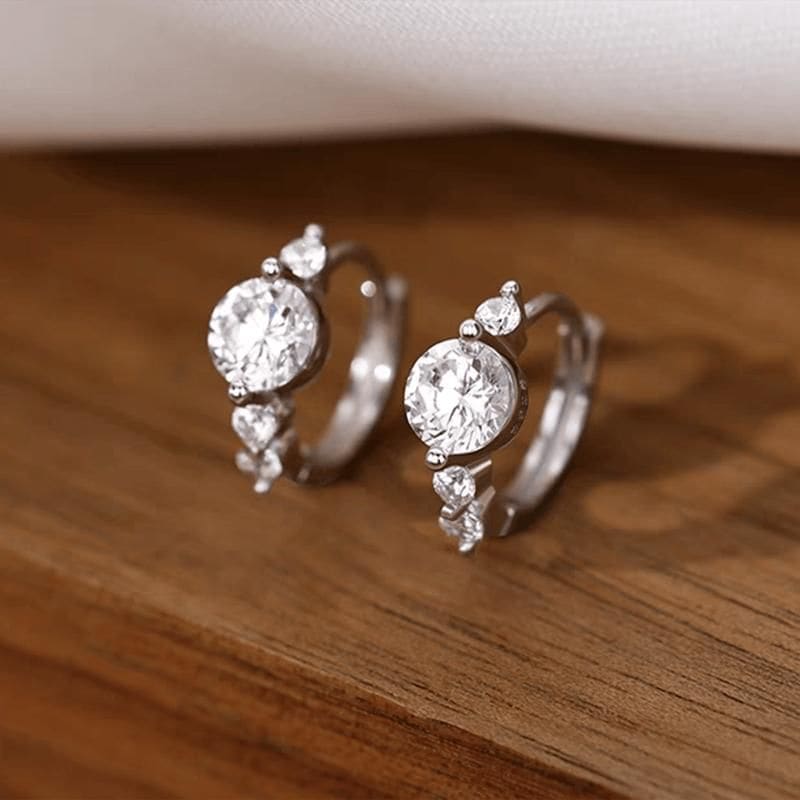 Rhinestone Alloy Stud Earring