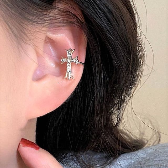 Rhinestone Crisscross Stud Earring / Ear Cuff - 1 Pair