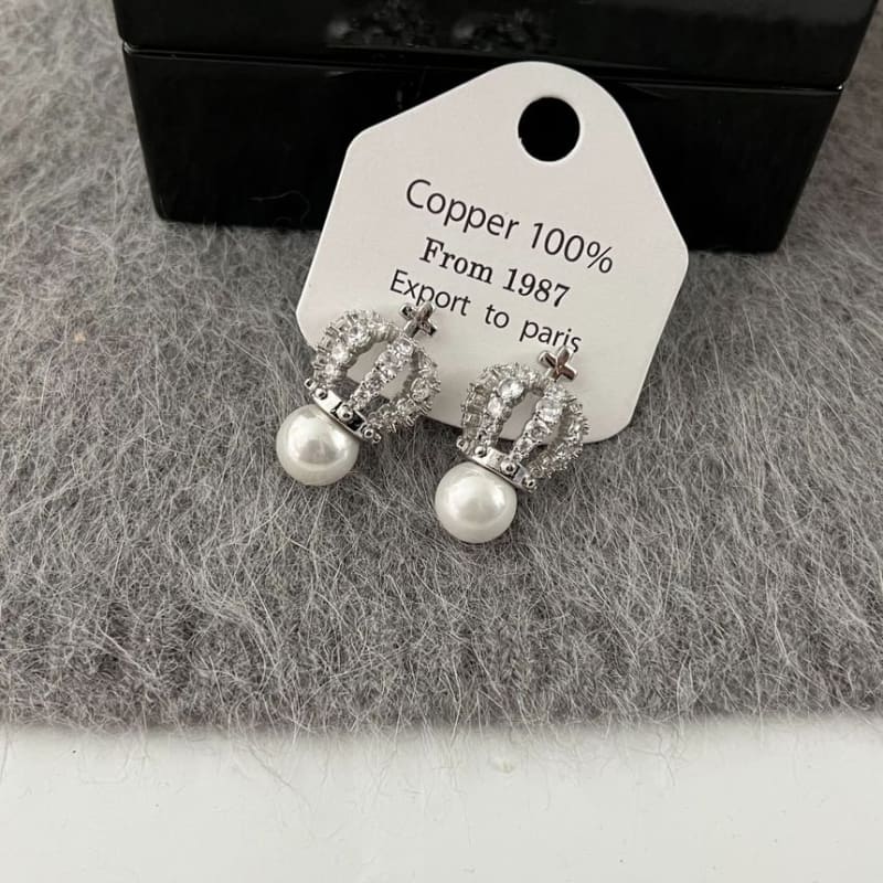 Rhinestone Crown Stud Earring