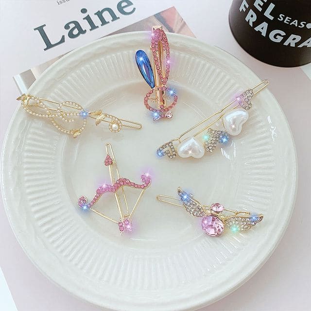 Rhinestone / Faux Pearl Alloy Hair Clip (various designs)