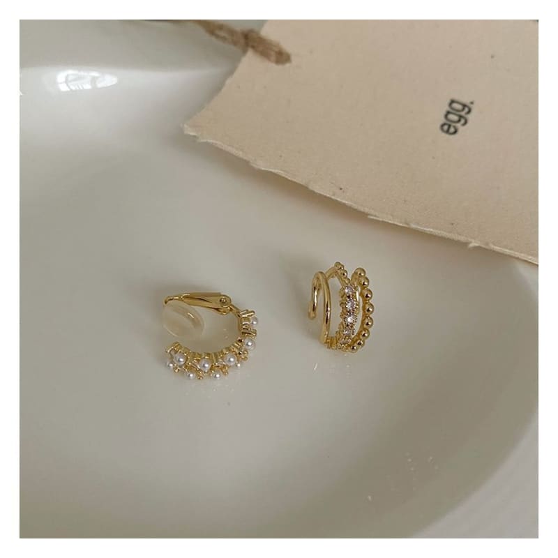 Rhinestone Faux Pearl Layered Alloy Cuff Earring (various