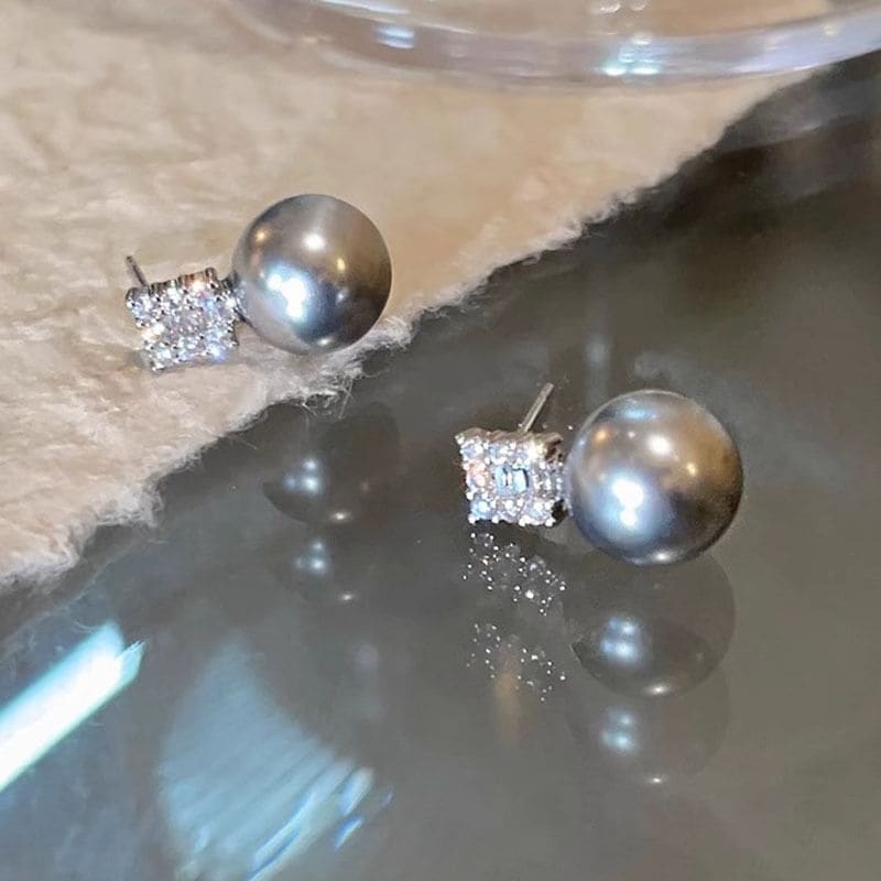 Rhinestone Faux Pearl Stud Earring