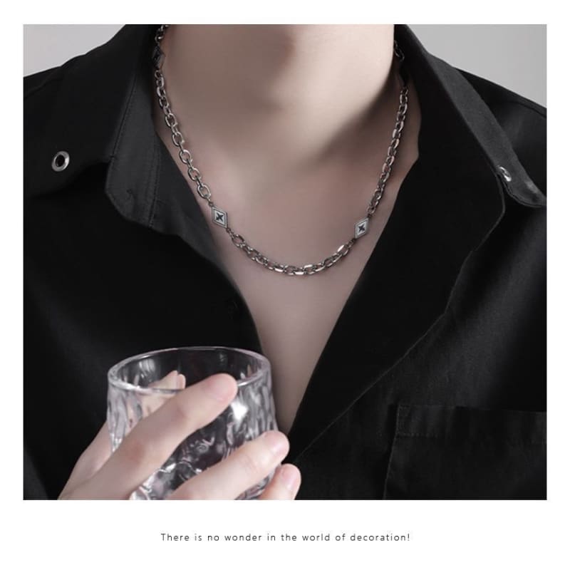 Rhombus Alloy Choker