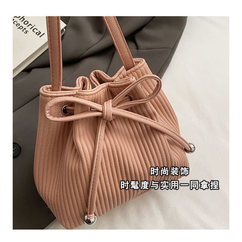 Ribbed Bucket Bag