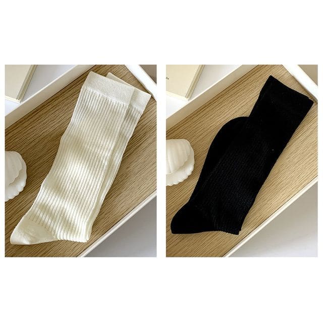 Ribbed Plain Socks - Set Of 2 Pairs - White & Black