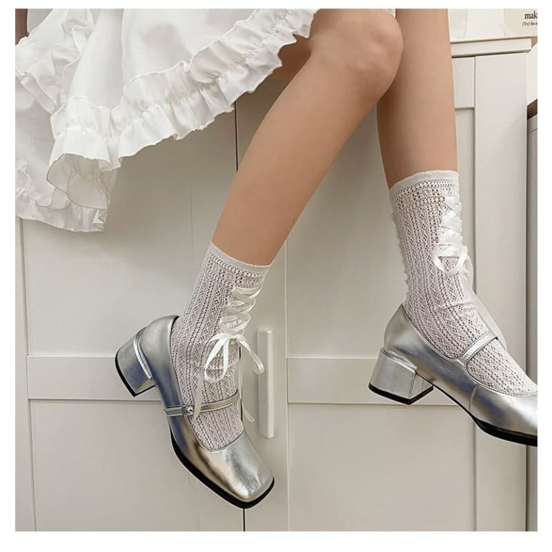 Ribbon Lace Up Short Socks