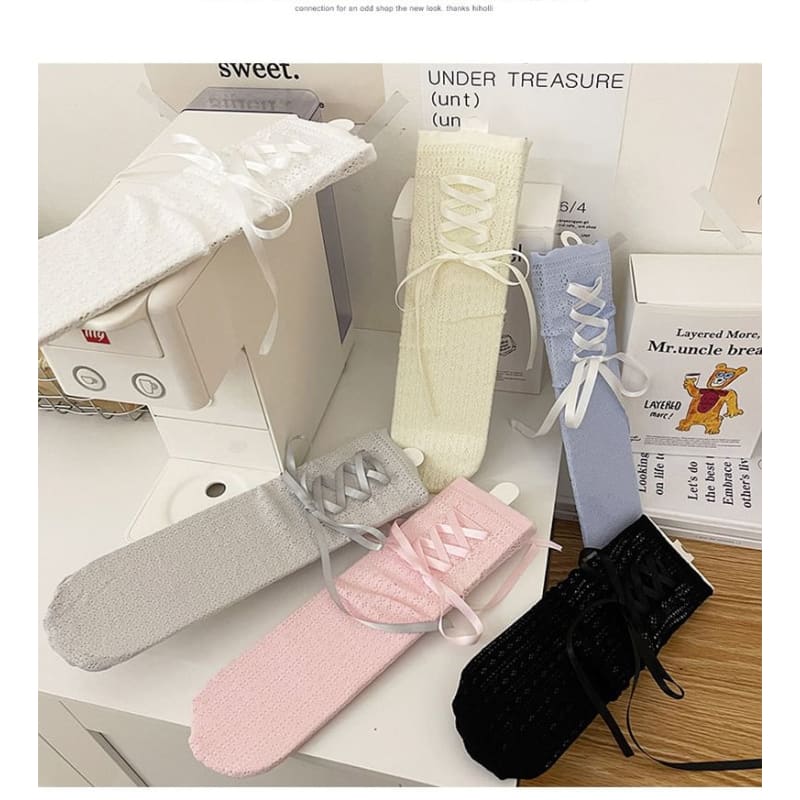 Ribbon Lace Up Short Socks