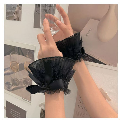 Ribbon Lace Wrist Cuffs - 1 Pair - Black / One Size