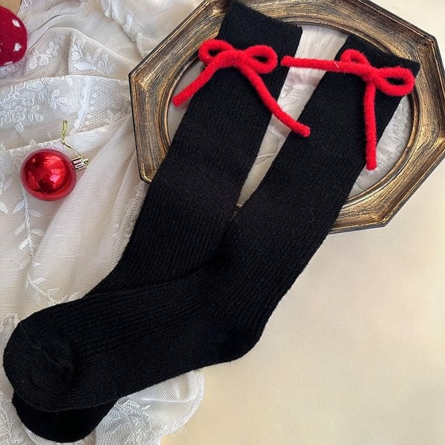 Ribbon Long Socks - Black / One Size