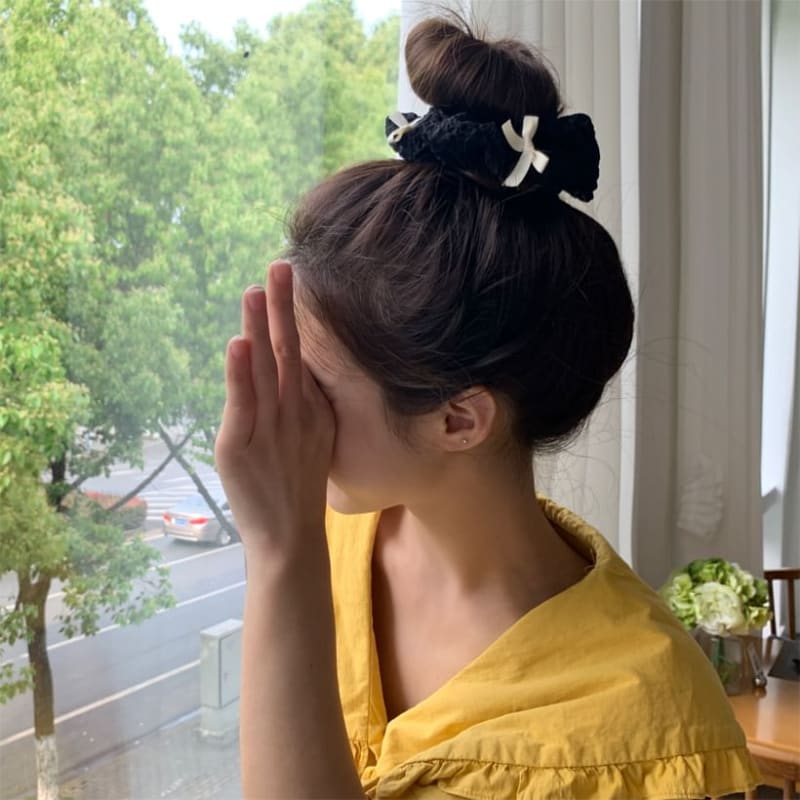 Ribbon Mesh Scrunchie