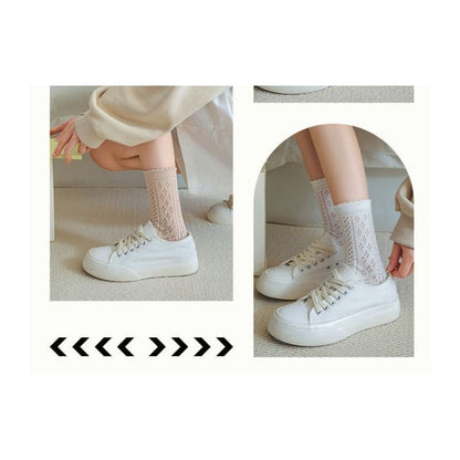 Ruffle Trim Socks Set