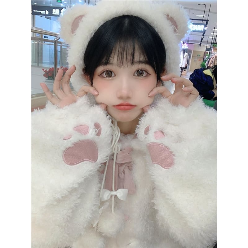 S/M Kawaii White Bear Furry Coat MM2281