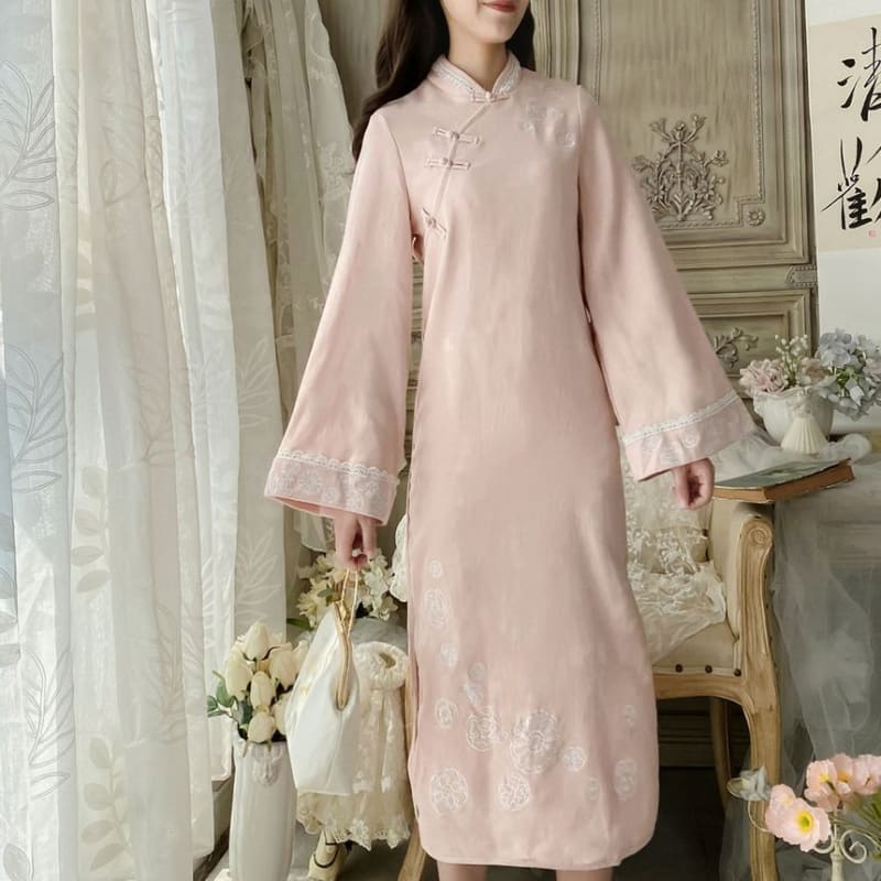 Set: Bell-Sleeve Mandarin Collar Midi A-Line Dress + Floral