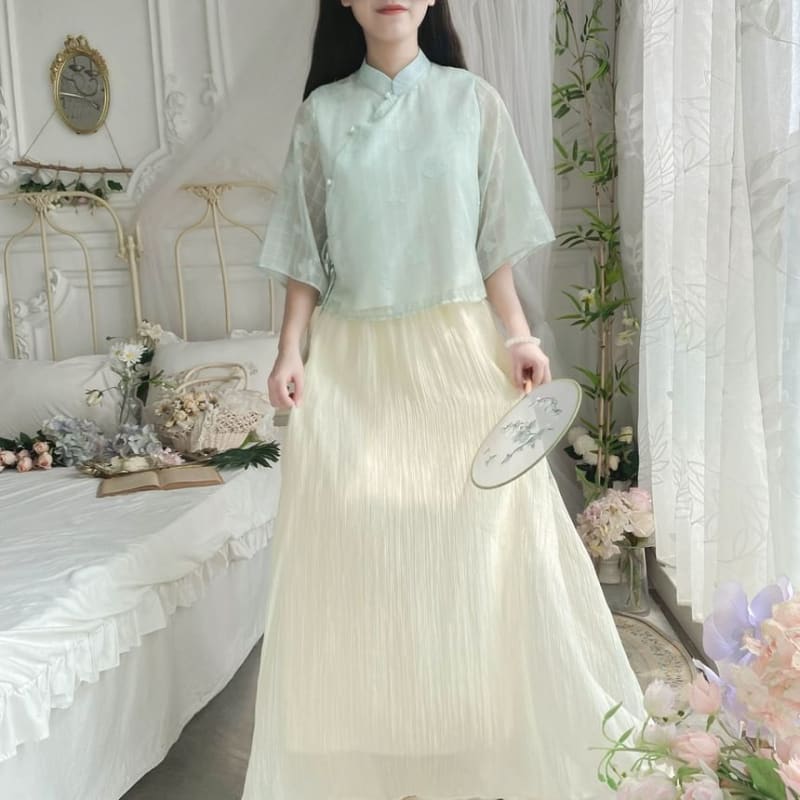 Set: Elbow-Sleeve Plaid Hanfu Blouse + High Waist Plain