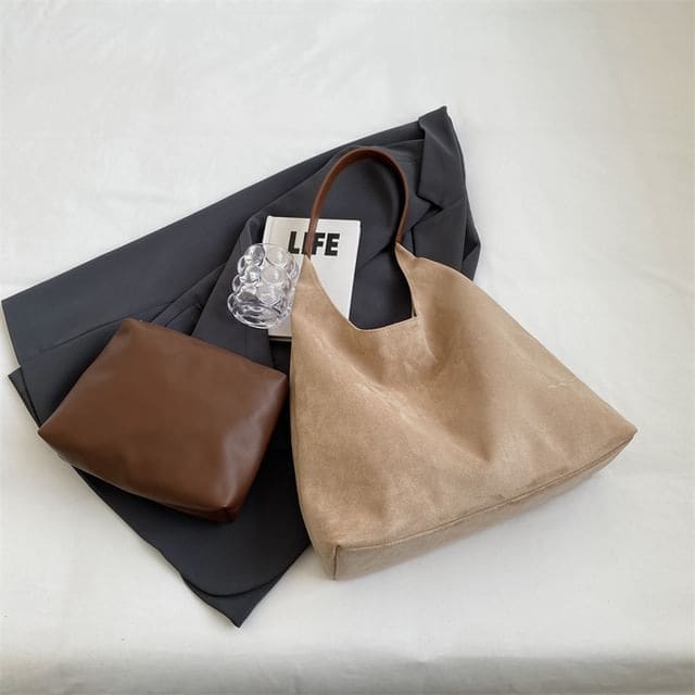 Set: Faux Leather Tote Bag + Pouch - Off-White / One Size