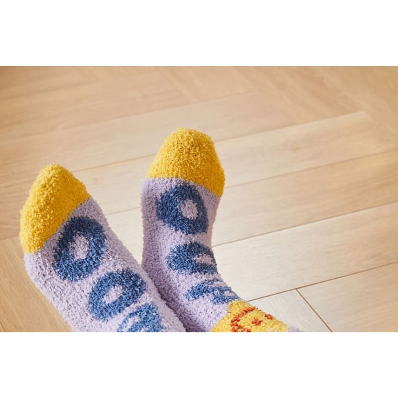 Set of 2 Pairs: Cartoon Print Fluffy Socks