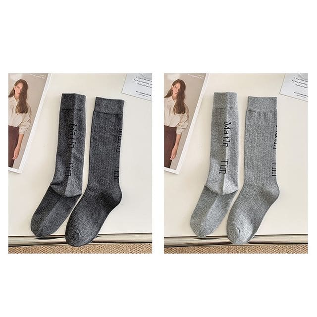 Set Of 2 Pairs: Lettering Socks - 2 Pairs - Dark Gray &