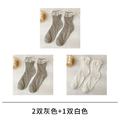 Set of 3: Lace Trim Crew Socks