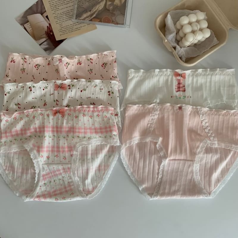 Set of 3: Lace Trim Panties