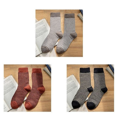 Set of 3 Pairs: Houndstooth Socks - Set of 3 Pairs - Coffee