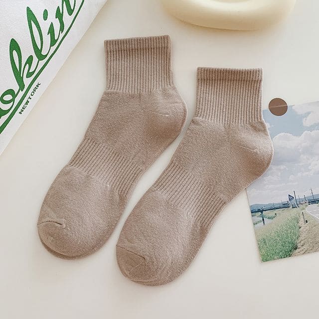 Set of 3 Pairs: Plain Ribbed Socks - 3 Pairs - Khaki