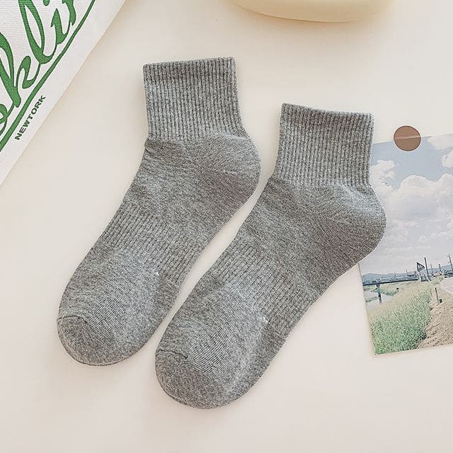 Set of 3 Pairs: Plain Ribbed Socks - 3 Pairs - Light Gray