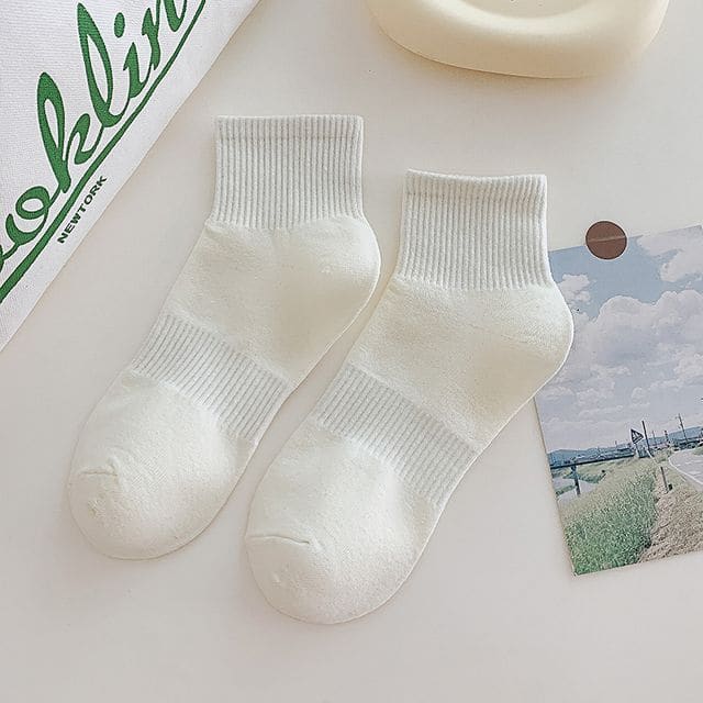 Set of 3 Pairs: Plain Ribbed Socks - 3 Pairs - Milky White