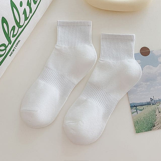 Set of 3 Pairs: Plain Ribbed Socks - 3 Pairs - White