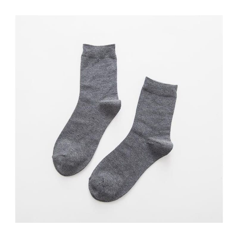 Set of 4: Plain Socks