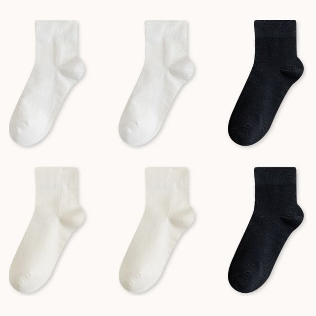 Set Of 6 Pairs: Plain Socks - Set Of 6 Pairs - 2 Pairs & 2