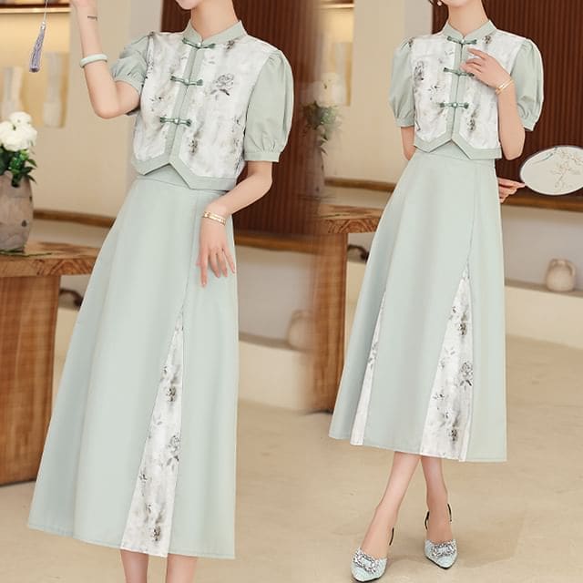 Set: Short-Sleeve Mandarin Collar Floral Panel Frog Button