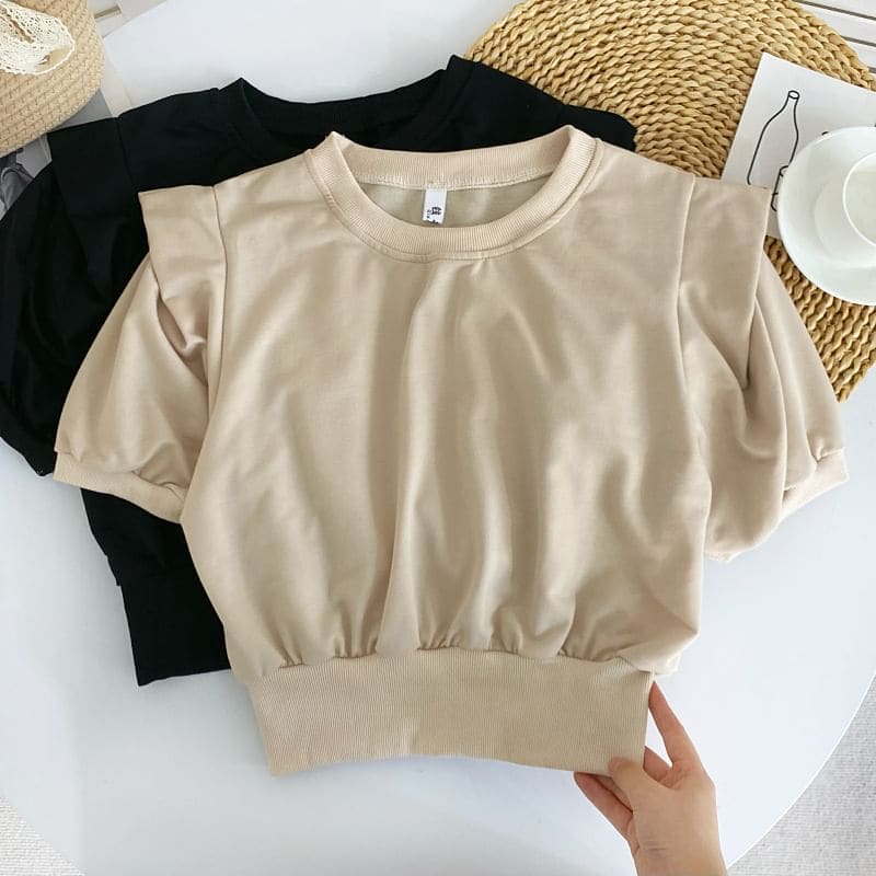 Set: Short-Sleeve Round Neck Crop Tee + Elastic Waist Wide