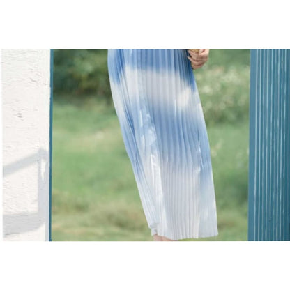 Set: Spaghetti Strap Tie Dye Pleated Midi