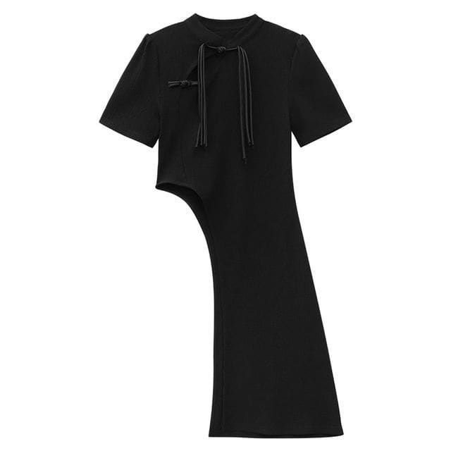 Short-Sleeve Collared Slit Long Top - Black / S