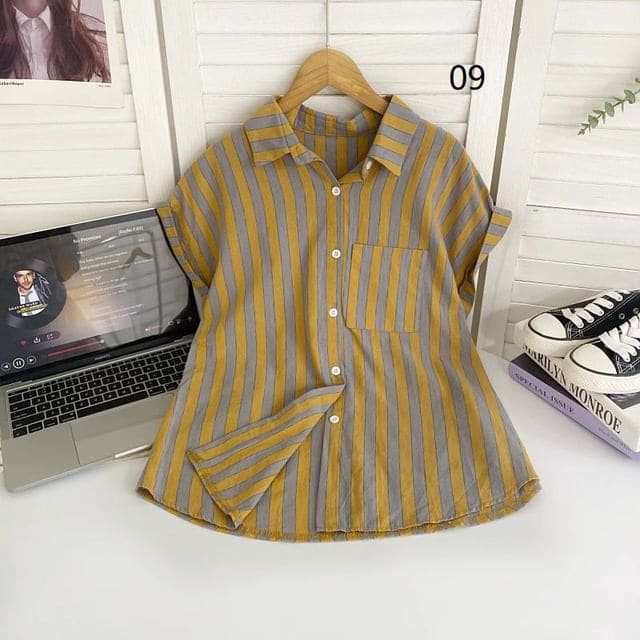 Short-Sleeve Collared Striped Shirt - 09 - Stripes - Yellow