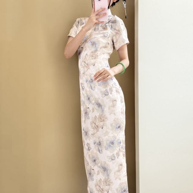 Short-Sleeve Floral Maxi Qipao - Dresses