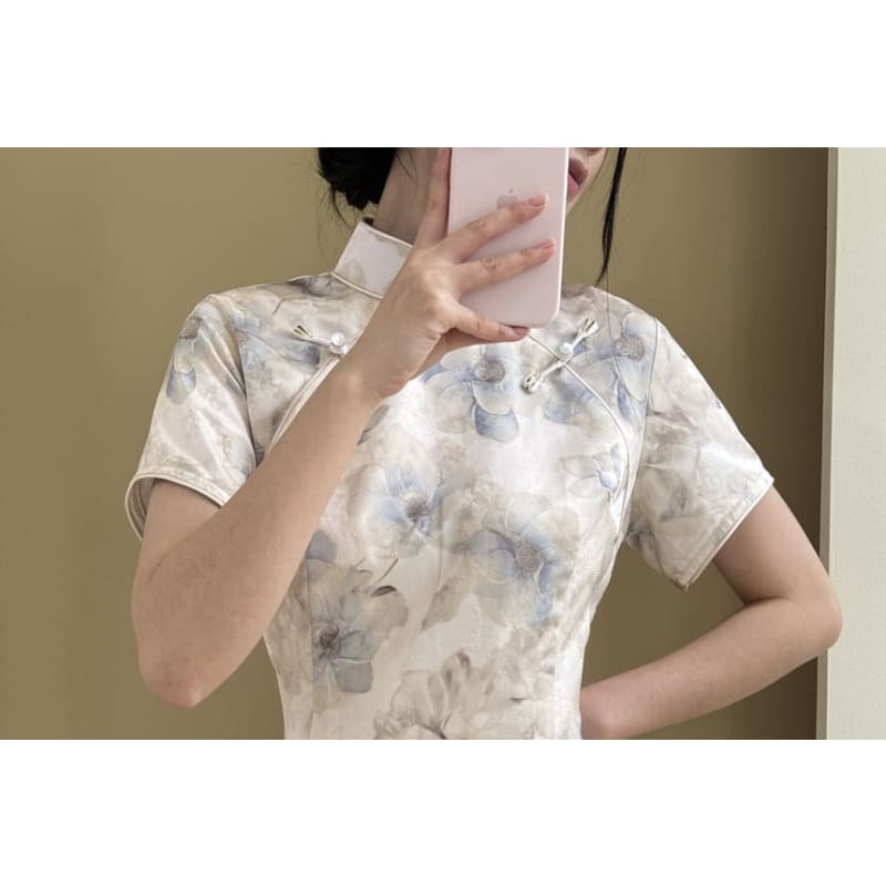 Short-Sleeve Floral Maxi Qipao - Dresses