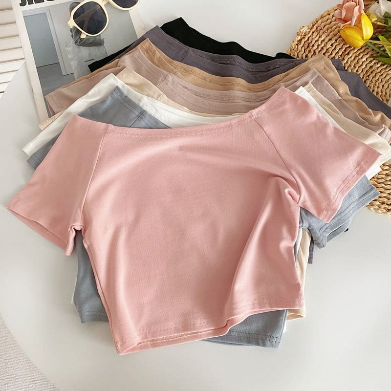 Short-Sleeve Off Shoulder Plain T-Shirt