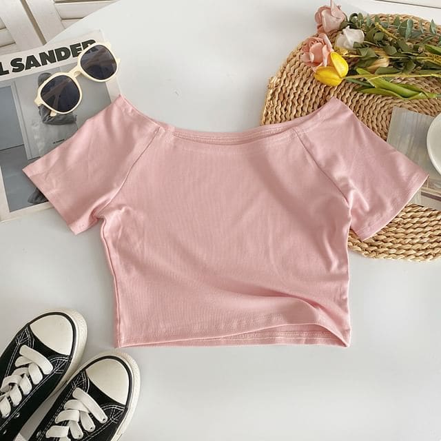 Short-Sleeve Off Shoulder Plain T-Shirt - Pink / One Size