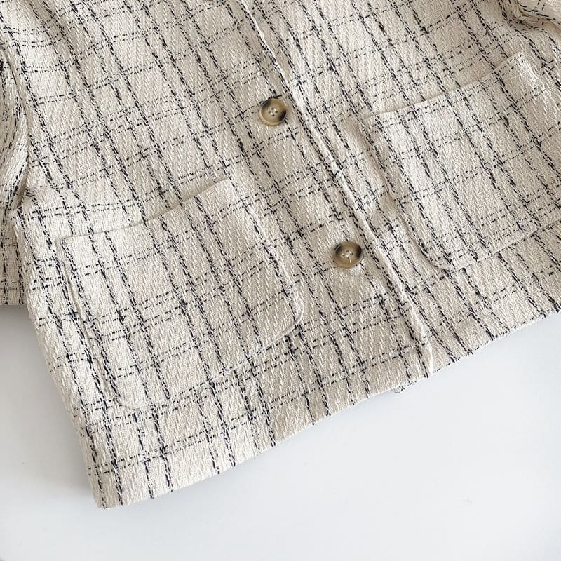 Short-Sleeve Plaid Pocket Detail Blouse