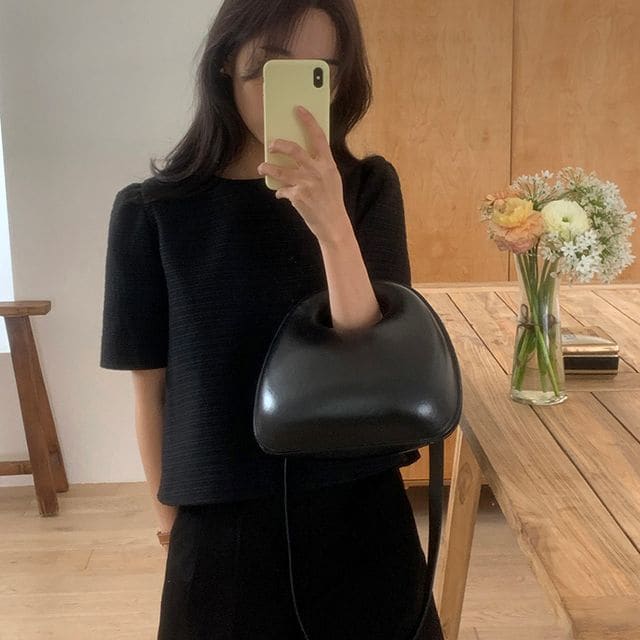 Short-Sleeve Plain Top - Black / One Size