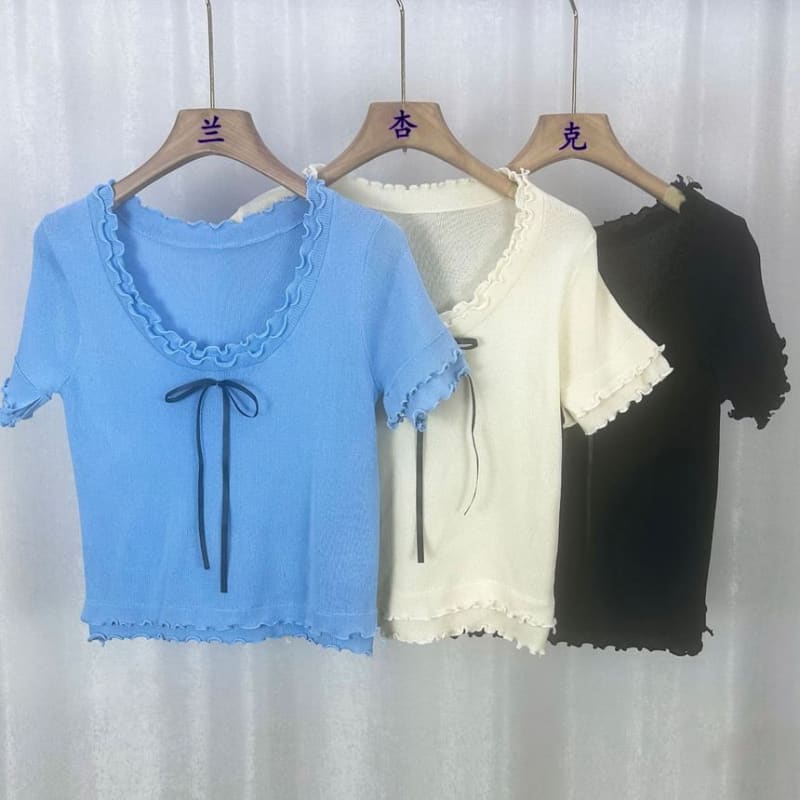 Short-Sleeve Scoop Neck Plain Bow Tee