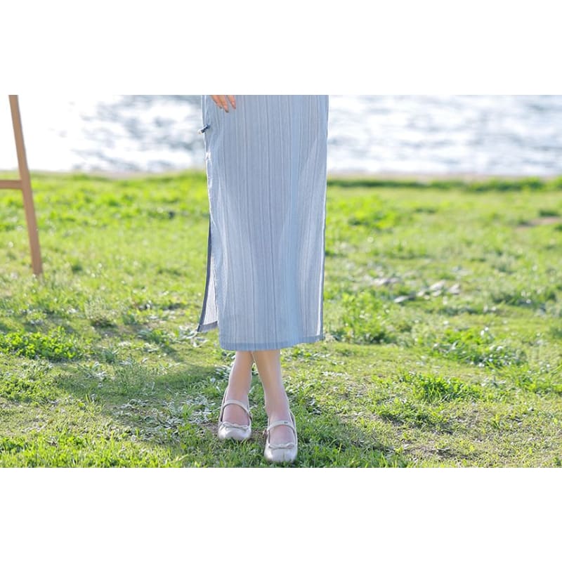 Short-Sleeve Stand Collar Striped Frog Buttoned Slit Midi