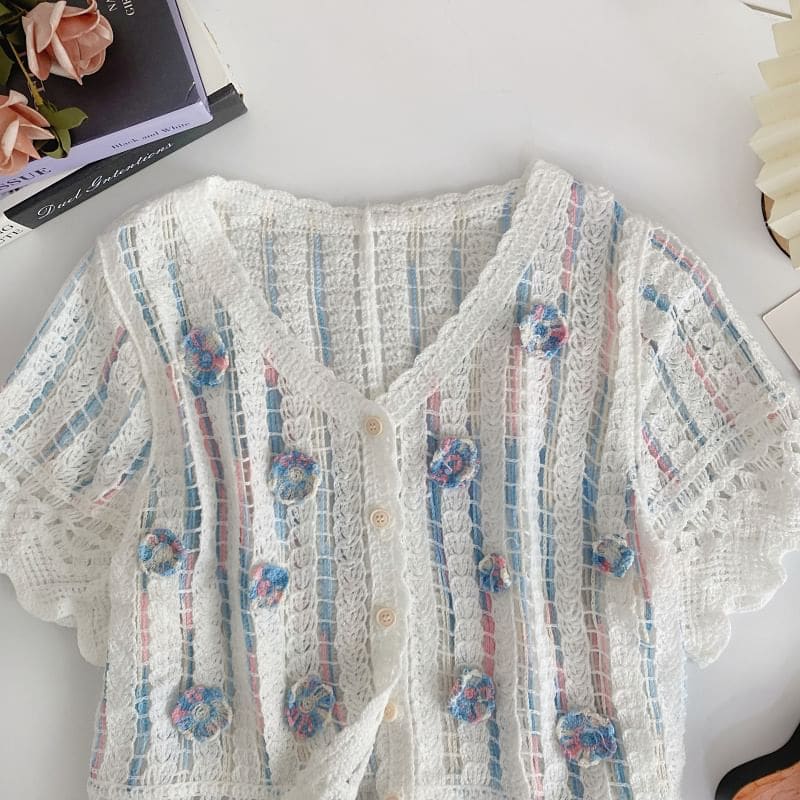 Short-Sleeve V-Neck Flower Detail Crochet Cardigan