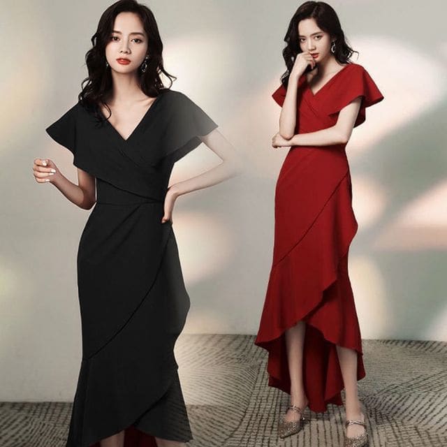 Short-Sleeve V-Neck Plain Asymmetric Dress - Black / S