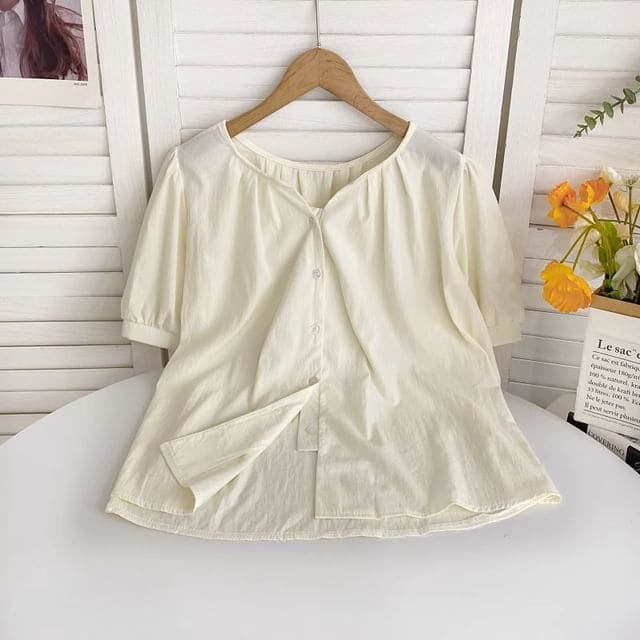 Short-Sleeve V-Neck Ruched Blouse - Plain - Almond