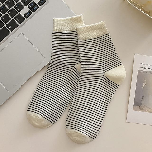 Short Socks Set - 3 Pairs - Narrow Stripes - White